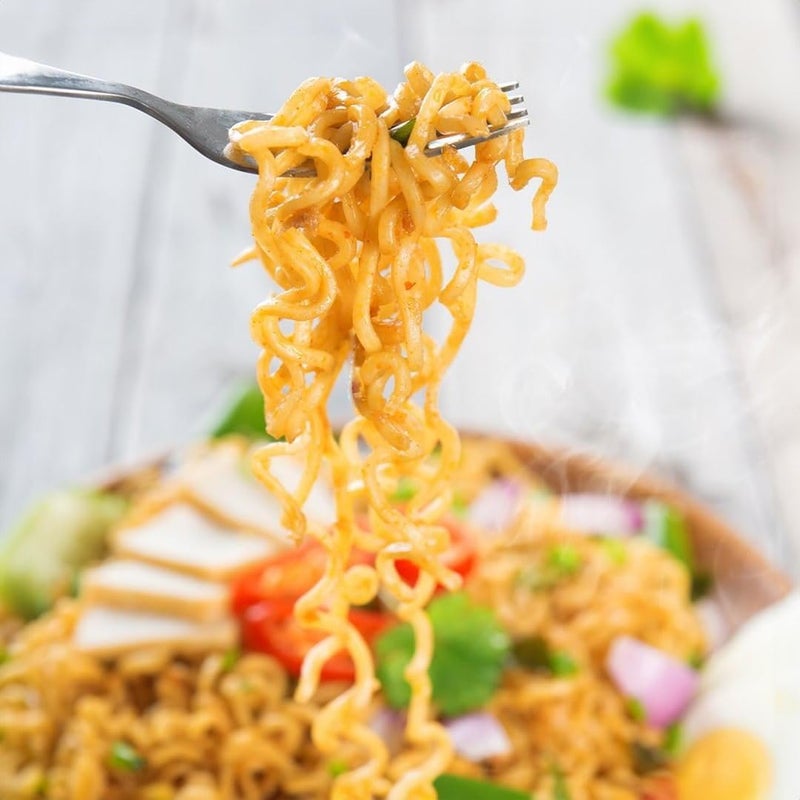 Indomie Instant Fried Noodles with Seasoning Powder and Sauce, Original Flavour - Image 4